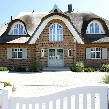 Strandhaeuser - Haus 5 Ruden Mit Meerblick * Lobbe